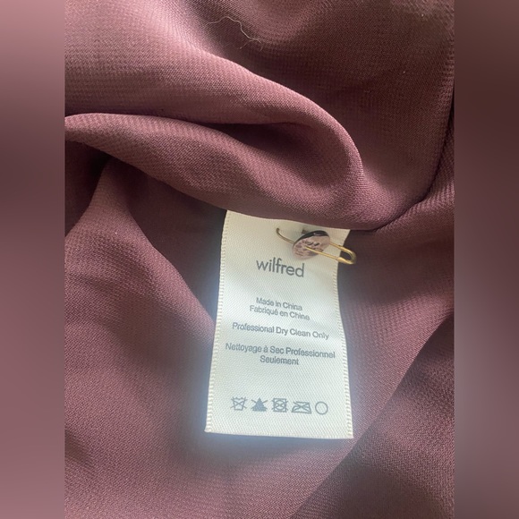 Aritzia Wilfred Trompette Dress, NWOT, Burgundy, Size Small - Picture 5 of 6